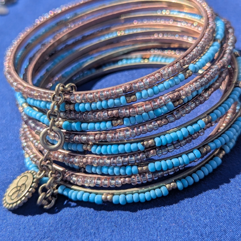 Jessica Simpson Bangle Bracelet